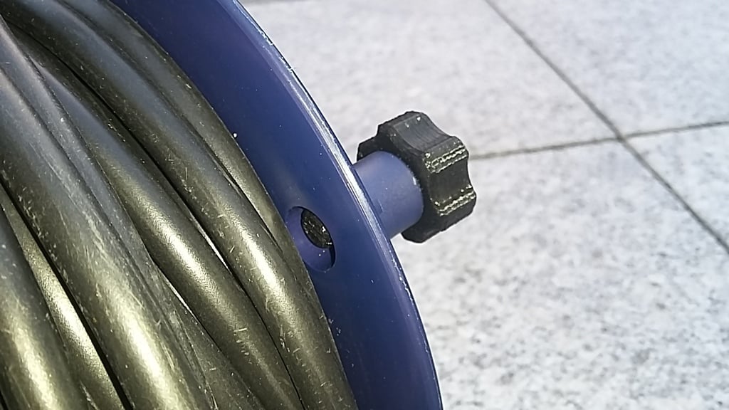 ALDI-kaapelirummun kahva