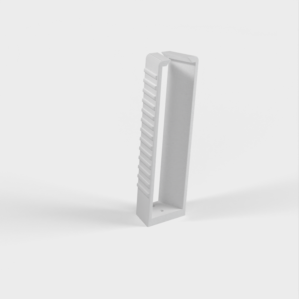 Pyöräilykypärän pidike kuminauhatuella