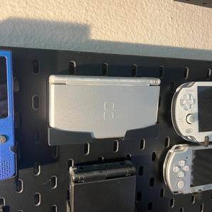 Nintendo DS Lite Skadis Mount V2 – Kätevä säilytysratkaisu
