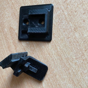 Bose Companion 3 Satelliittikaiuttimen seinäkiinnikkeet (2 kaiuttimen sarja)