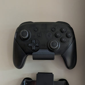 Nintendo Switch Pro -ohjaimen seinäkiinnike - 5 mm:n etäisyys