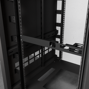 Modulaarinen 19" räkkiasennus Pi:lle, SSD:lle ja JetKVM:lle