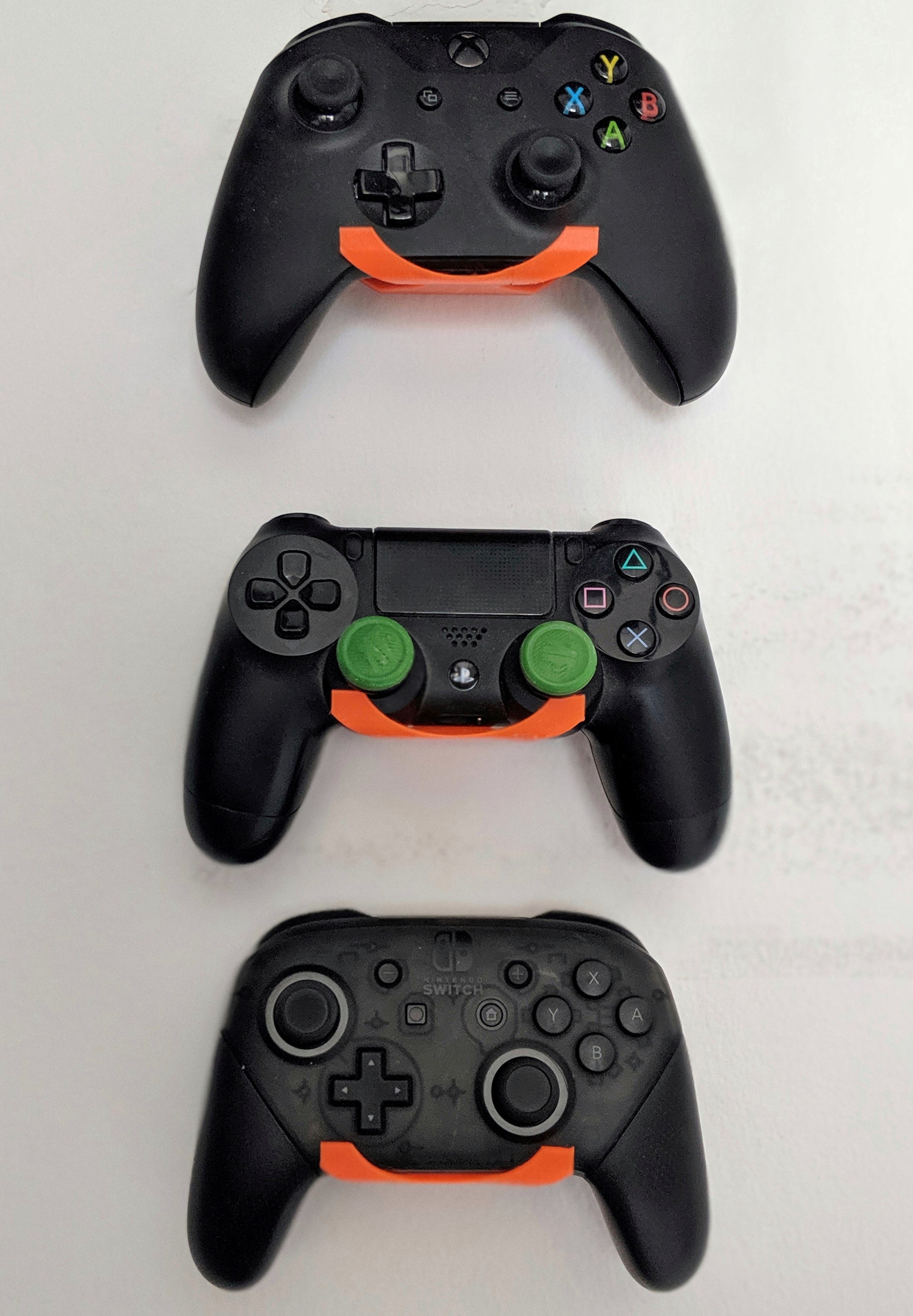 Universaali seinäkiinnike ohjaimelle (PS4, Xbox, Switch)