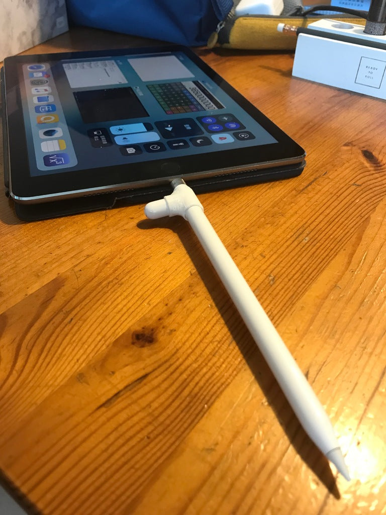 Apple Pencil Cap -pidike iPad Pro:lle