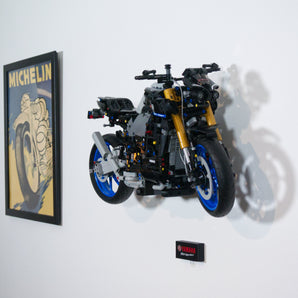 Seinäkiinnike LEGO Technic Yamaha MT-10 SP:lle