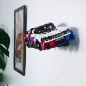 Seinäkiinnike Technic Nascar Chevrolet Camaro 42153:lle