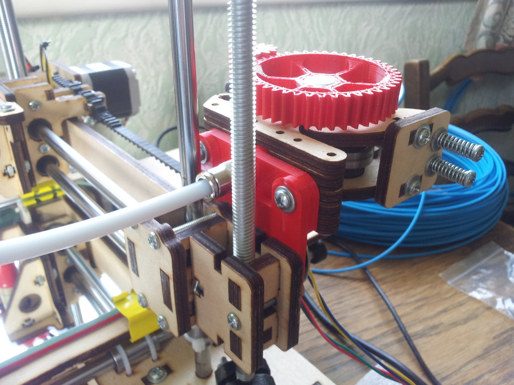 Bowden-kaapelimoduuli Printrbot LC:lle - Parannettu 3 mm:n filamentin syöttö
