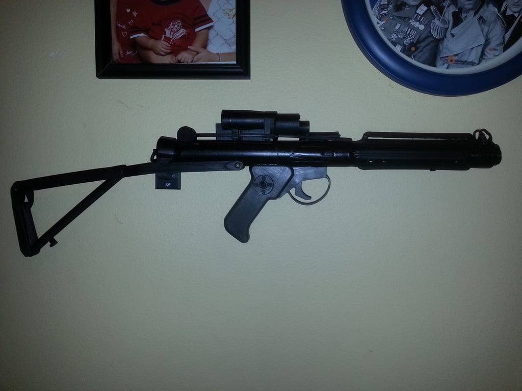 Seinäkiinnike Star Wars Blaster Rifle -kiväärille