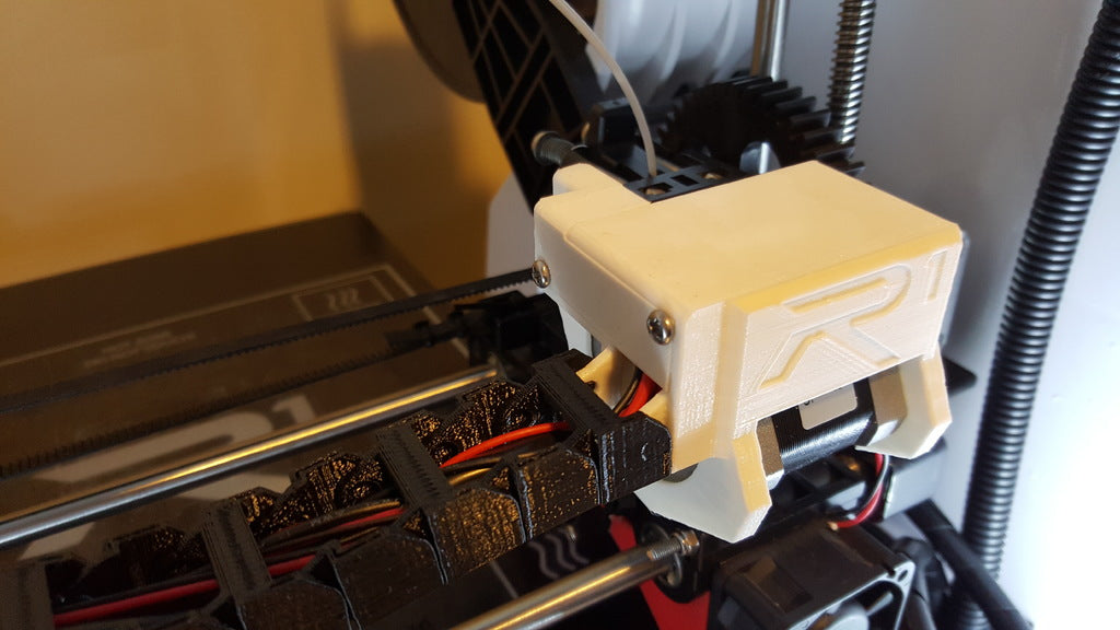 Robo3D Kaapeliketju: Nopea Asennus Ilman Muutostöitä