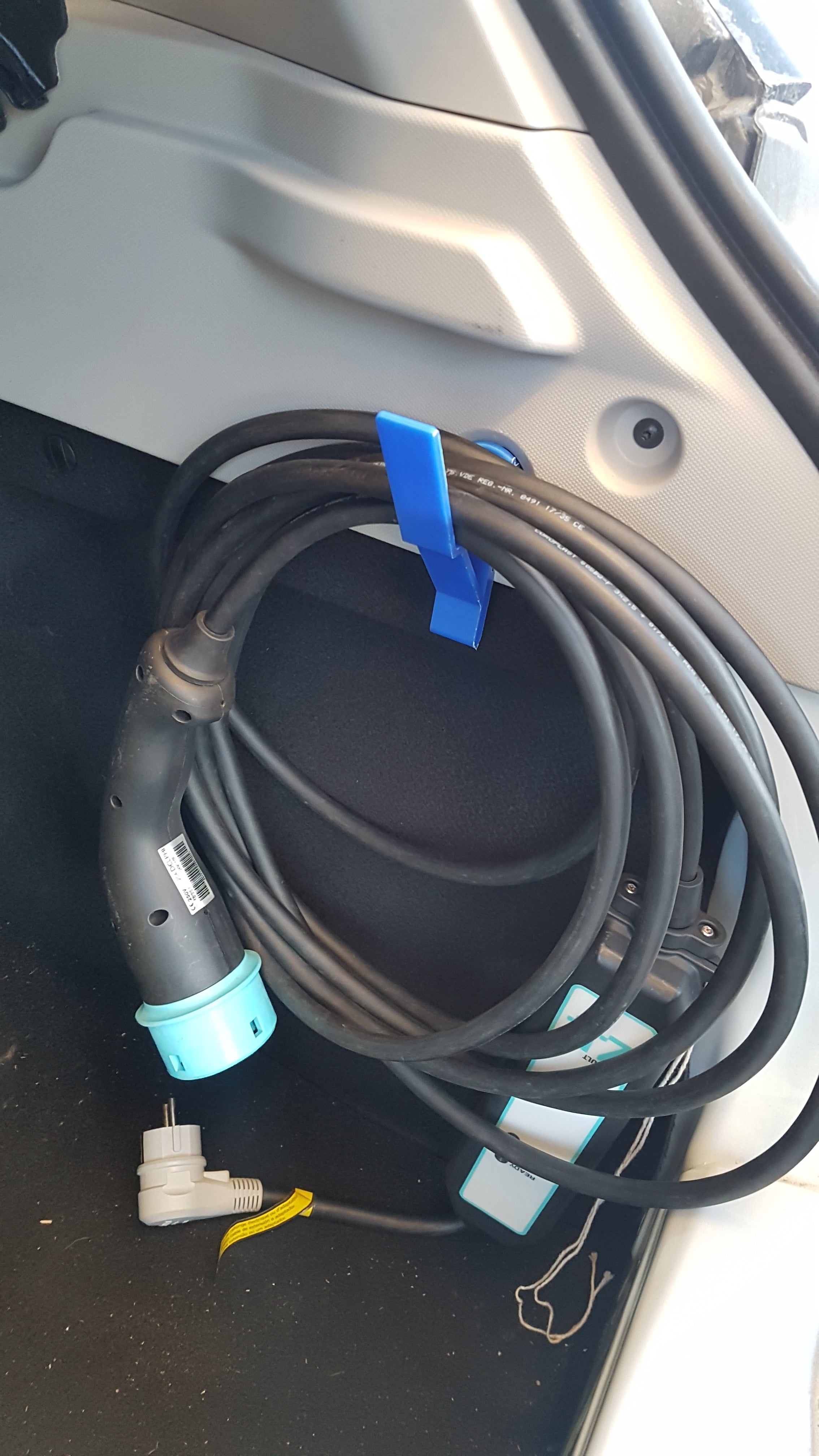 Renault Zoe Kaapelinpidin