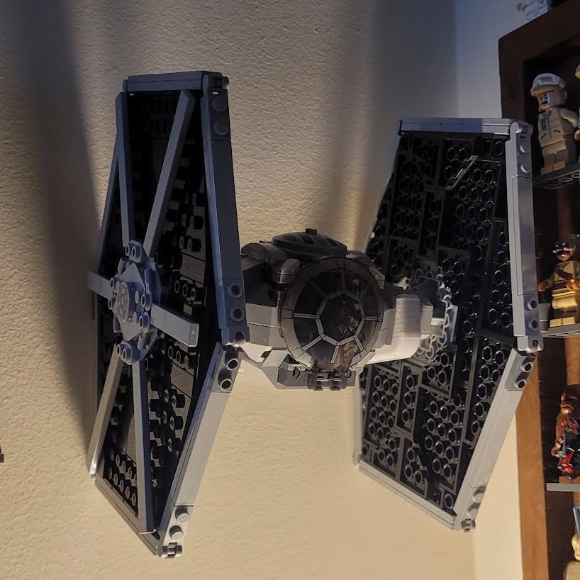 Seinäkiinnike Lego Star Wars TIE Fighter -matkustajalle