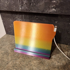 iPad-teline, jossa on kaapelikoukku