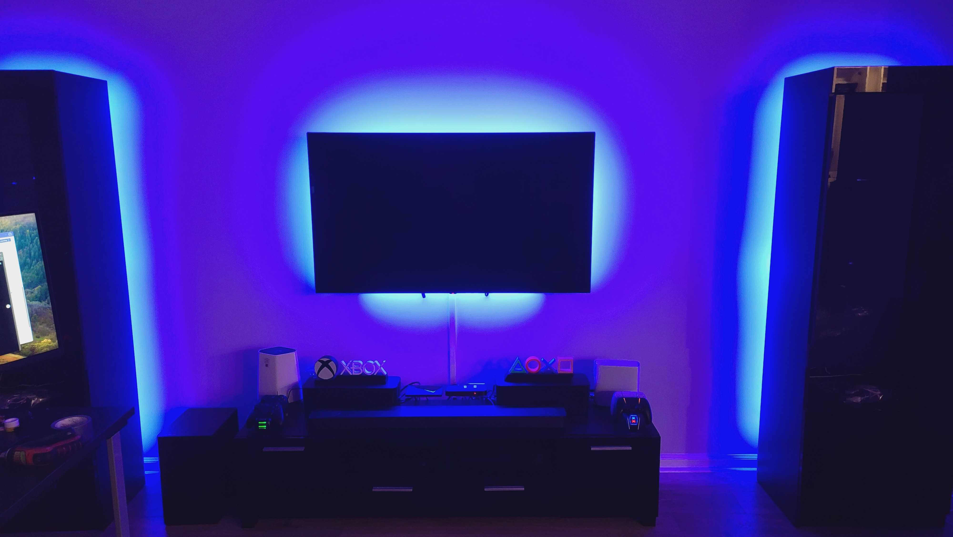 Philips Hue Play Gradient Light Tube Seinäkiinnitys