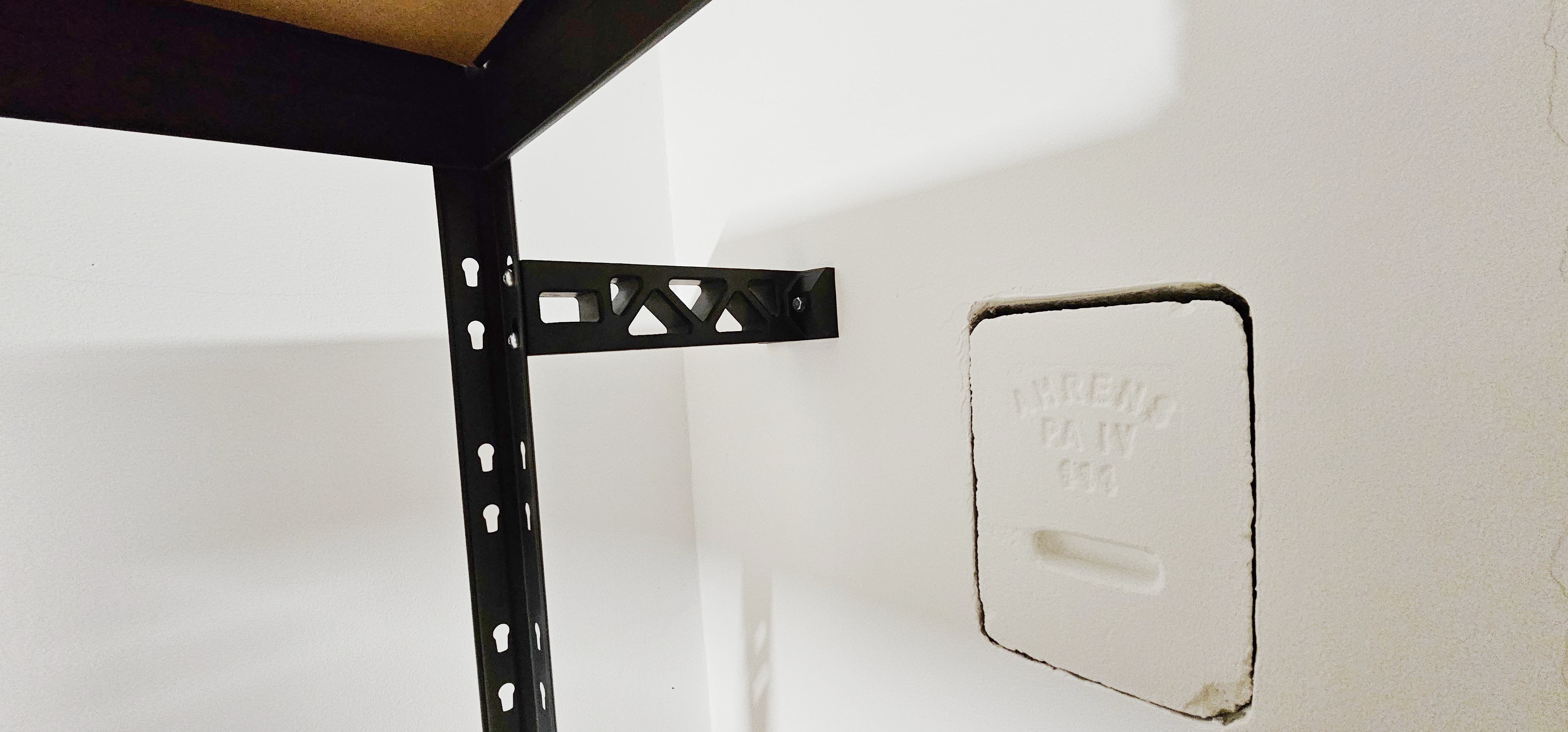 Kestävä seinäkiinnike 3D-tulostinhyllylle - 25 cm