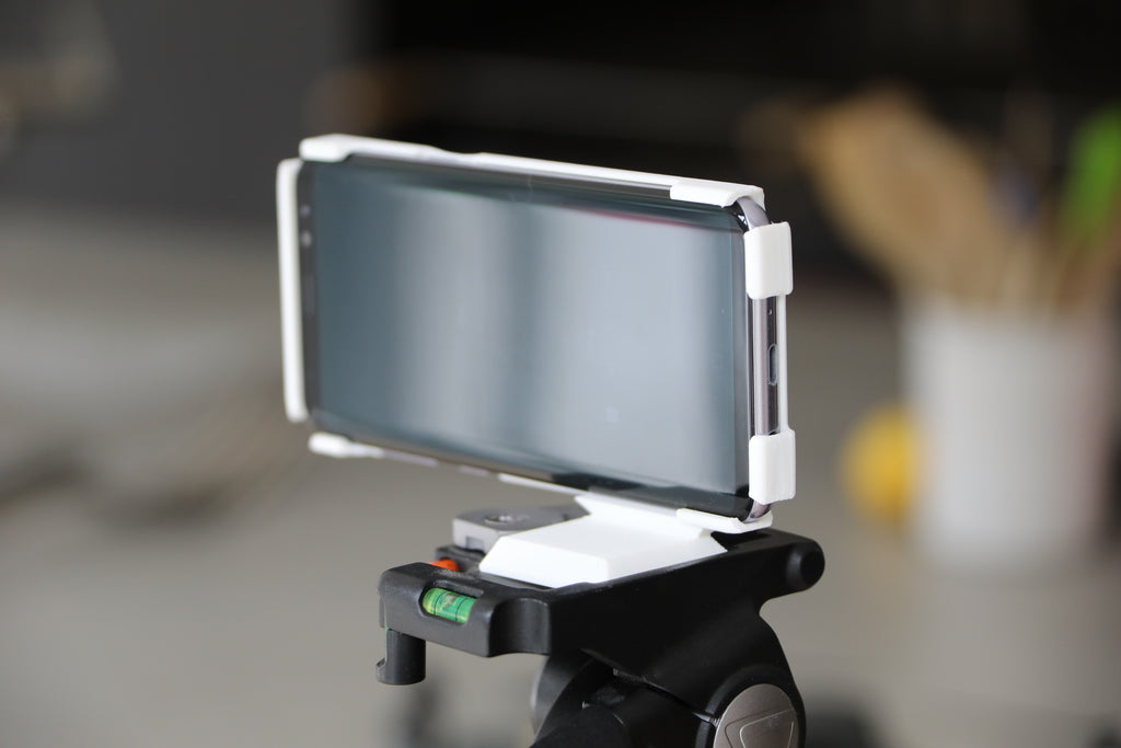 Samsung Galaxy S8+ jalustan ja GoPro-kiinnikkeen kotelo