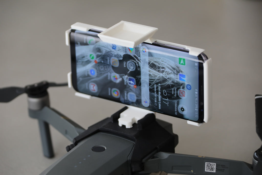 Samsung Galaxy S8+ jalustan ja GoPro-kiinnikkeen kotelo