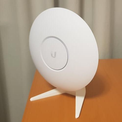 Missä tahansa Unifi UAP-AC-PRO -telineessä