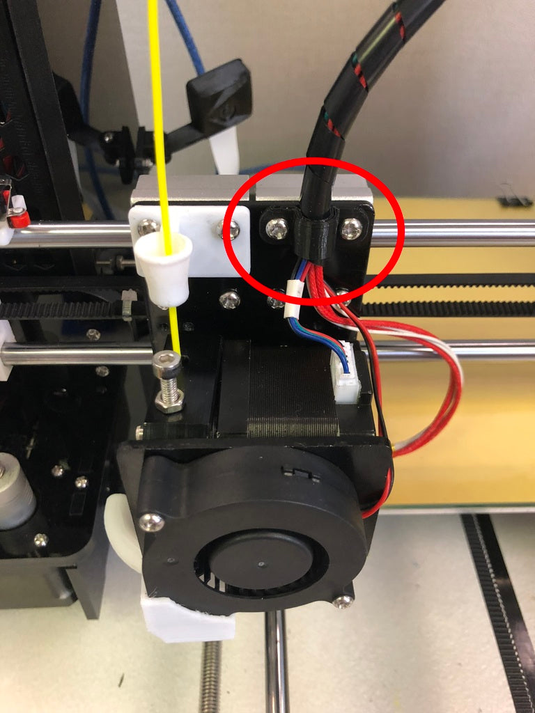 Anet A8 - Kaapelin kiinnitys Hot Endille