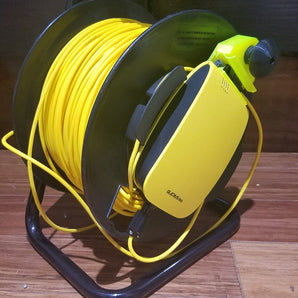 Gladius Mini -kelan kahva ja liitin