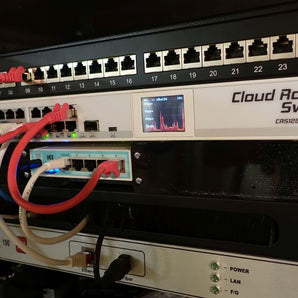 MikroTik hEX (S) 19 tuuman telineasennus