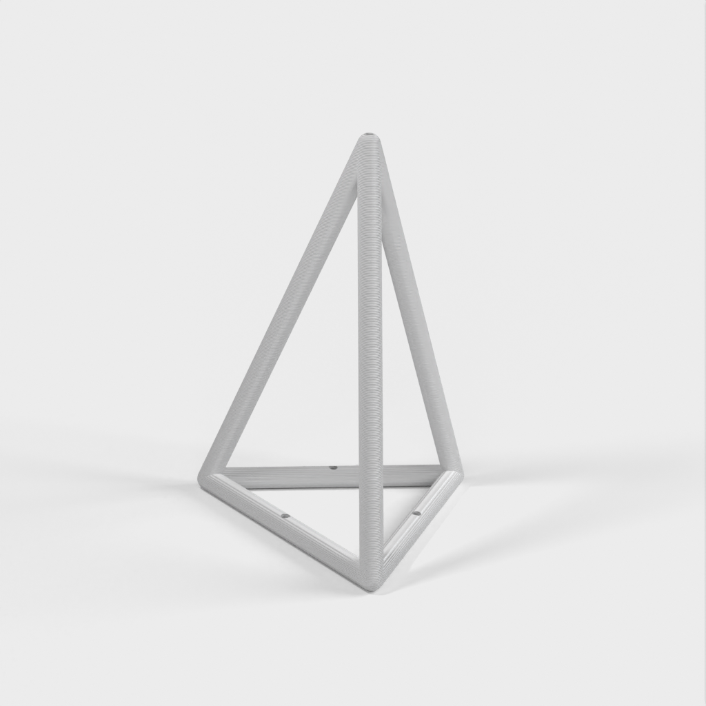 Säännöllinen kolmion muotoinen pyramidirunko