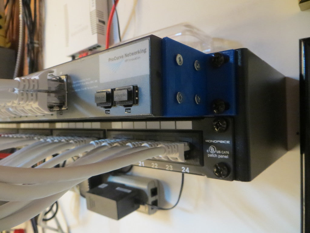 1U Kytkinasennus HP 1400 24g ProCurve Kytkimelle