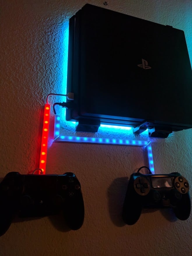 PS4 Pro -seinäteline