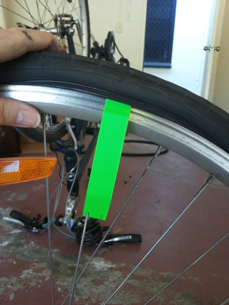 Polkupyörän renkaiden vaihtonostimet – helppo tulostaa