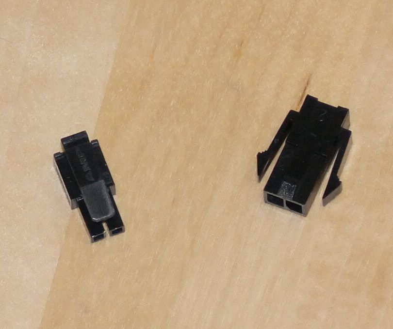 German RepRap NEO E3D V6 -kiinnike integroidulla pistokkeella ja kaapelihallinnalla