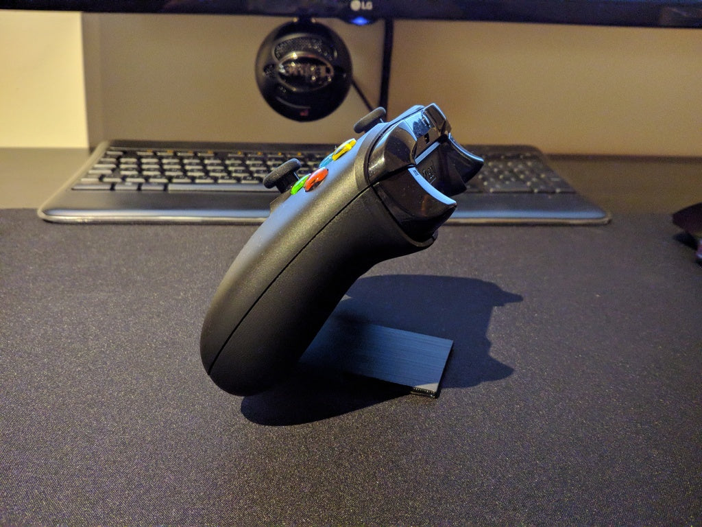Xbox One -ohjaimen jalusta