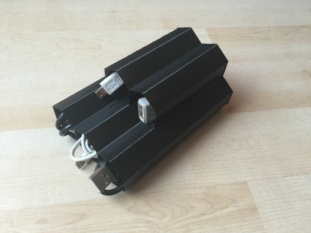 Cable Hive Lite: Kompakti kaapelijärjestäjä
