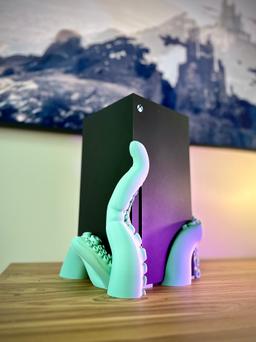 Ainutlaatuinen lonkeroteline Xbox Series X -konsolille