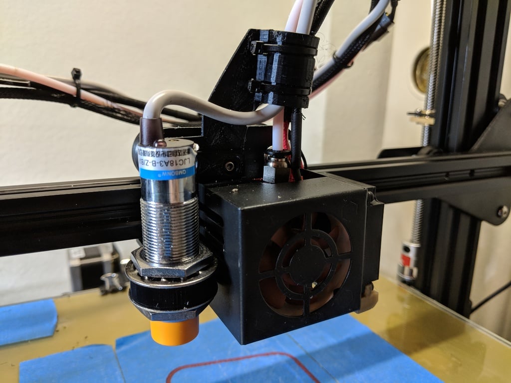 CR-10 ja Ender 3 ABL-kotelo kaapeliohjauksella ja rasitusvapaudella