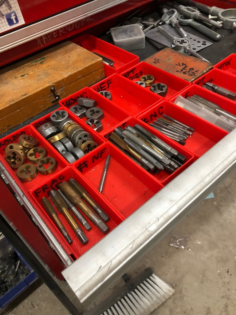 Työkalupakit organisointitarpeisiin