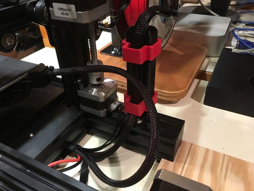 Ender3 / Ender3 Pro Kaapelinhallinta
