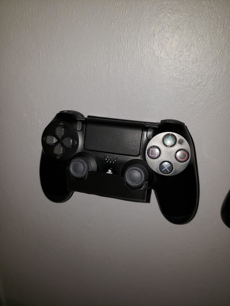 PS4-ohjaimen seinäkiinnitys
