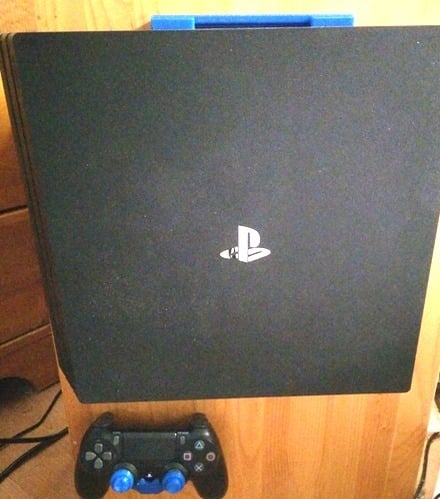 Playstation PS4 Pro -seinäteline
