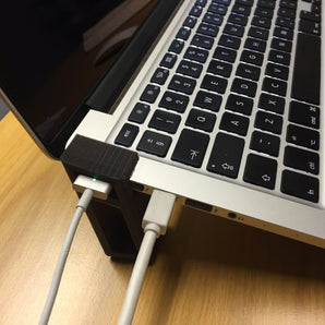 MacBook Pro Retina 13" kannettavan tietokoneteline