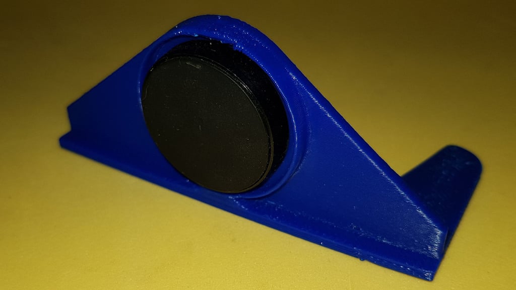 Magneettinen tabletti- ja puhelinteline auton CD-soittimelle