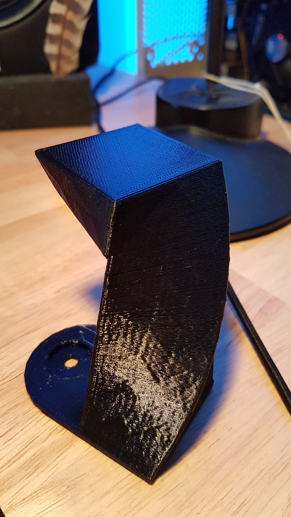 PS4 Seinäkiinnike