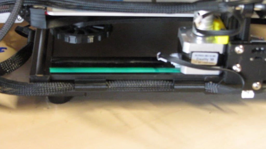 Kaapelin hallintapidikkeet V-profiilin suulakepuristukseen (CR-10)
