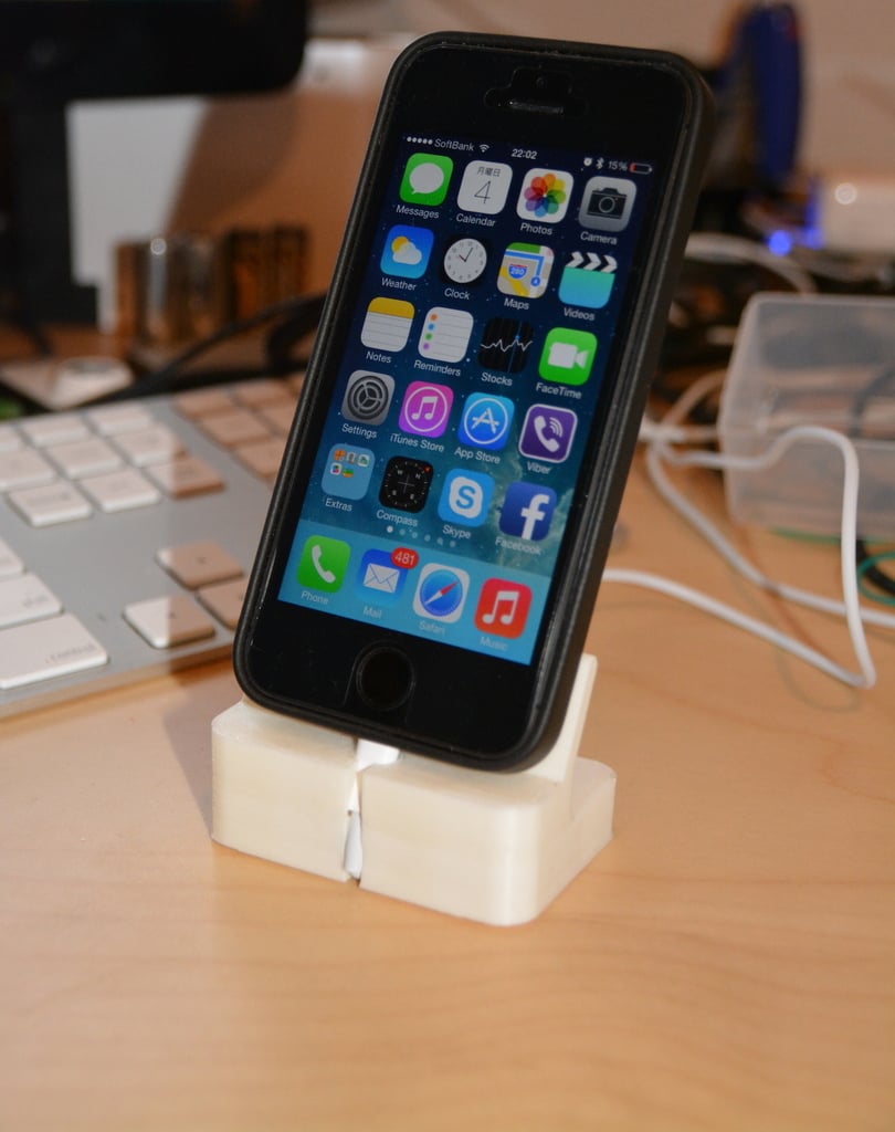 iPhone 5S Telakka käytettäväksi kotelon kanssa