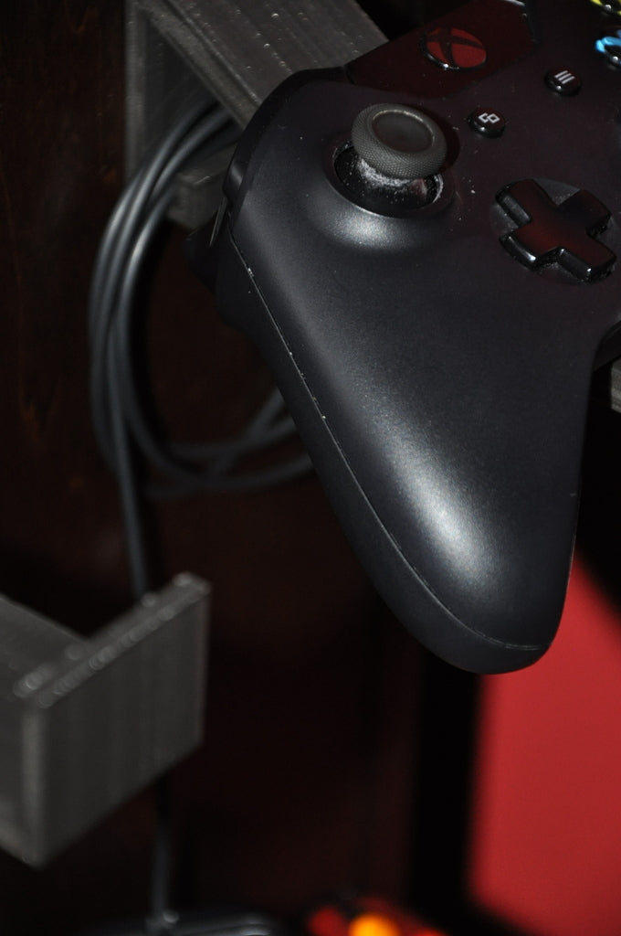 Xbox One -ohjaimen seinä-/huonekaluteline