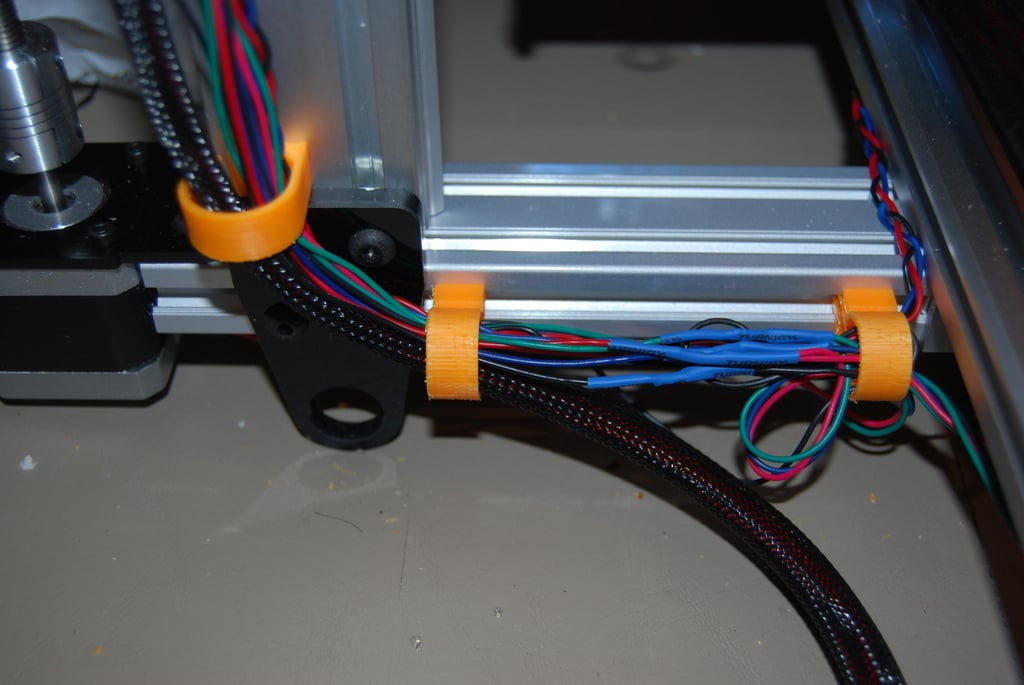 Maker Slide / Hadron Ord Bot -kiinnitettävä kaapelinpidike