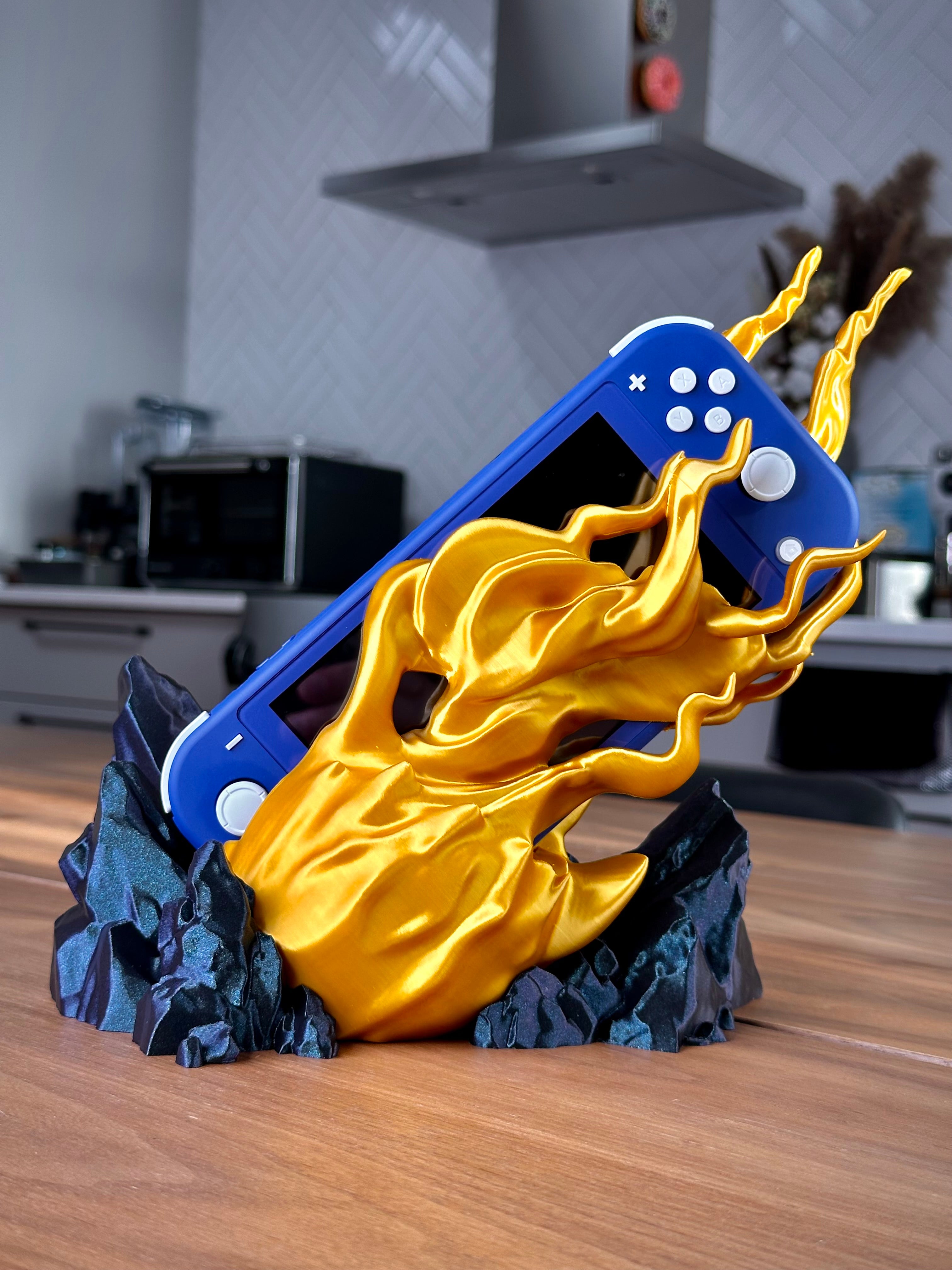 Nintendo Switch Lite -lataustelakka Tulipallo-muotoilu