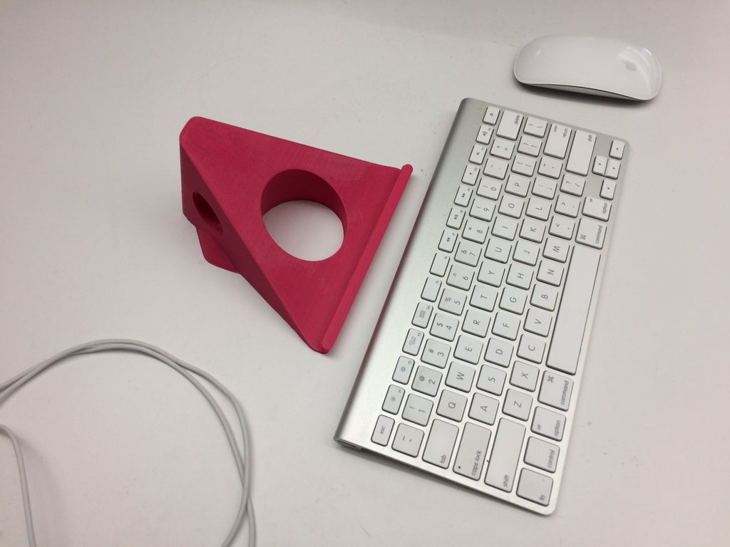 MacBook Pro -jalusta – parannettu vakaus ja ergonomia