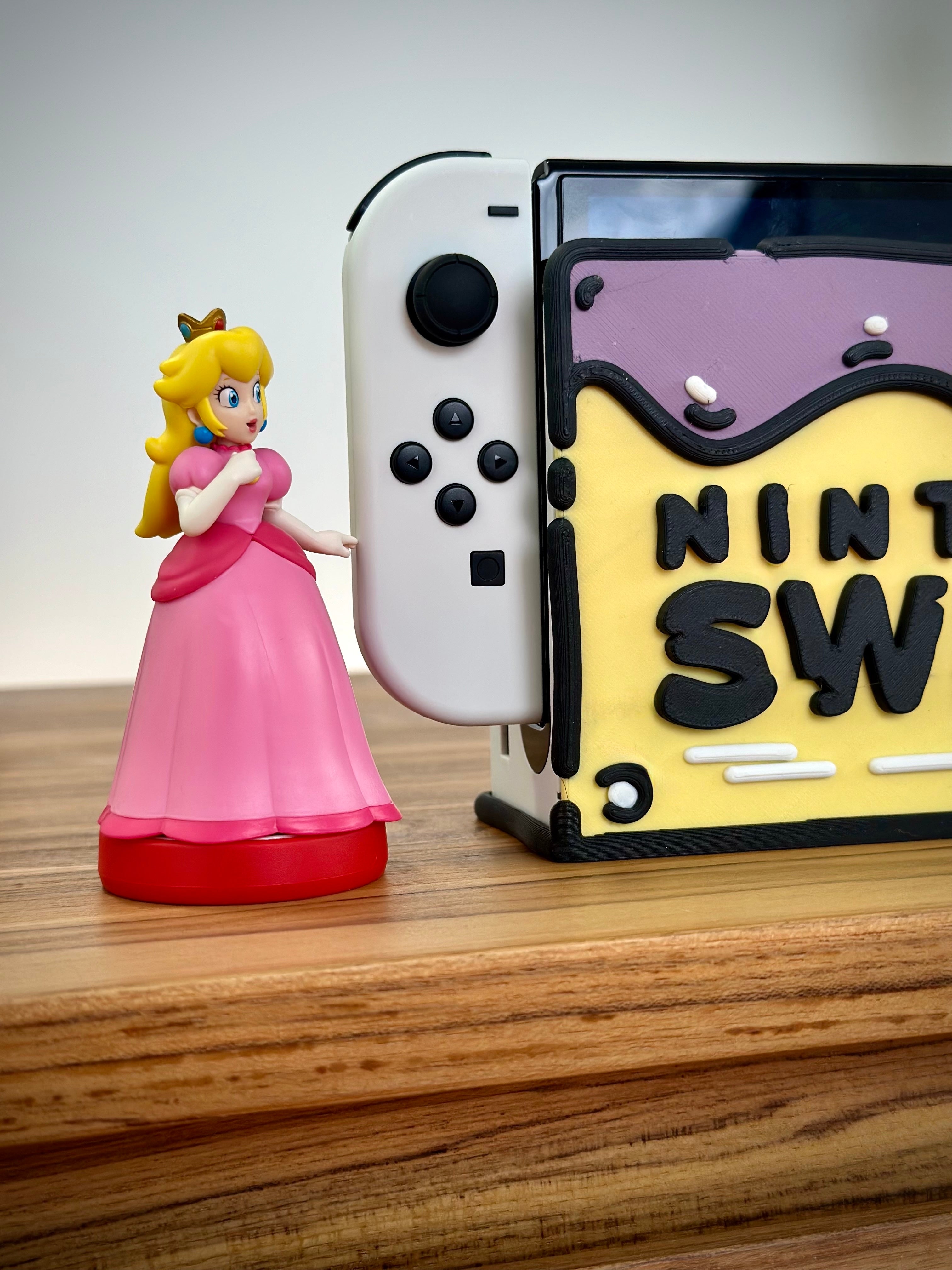 Sarjakuvakakun etulevy Nintendo Switchiin
