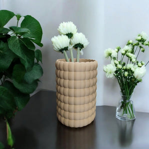 Moderni Bubble Bloom -maljakko mattapinnalla