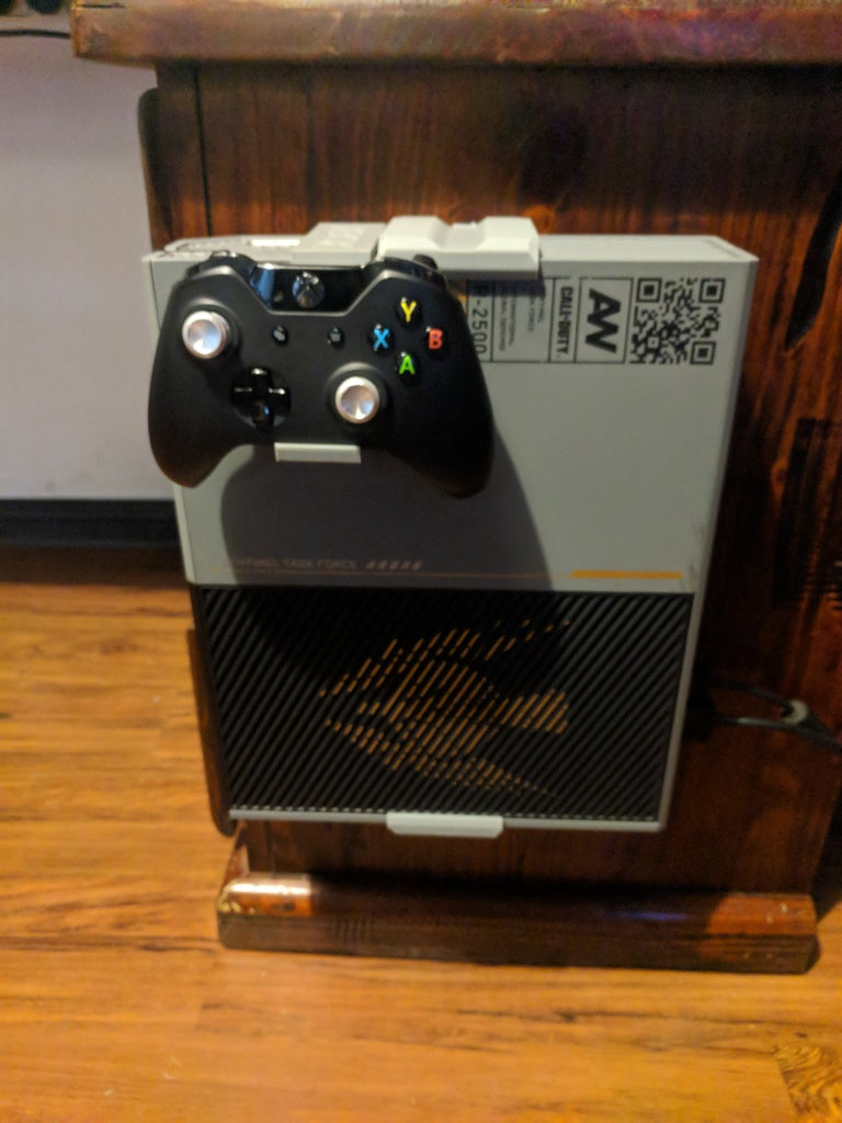 Xbox One -ohjaimen alkuperäinen seinäkiinnike