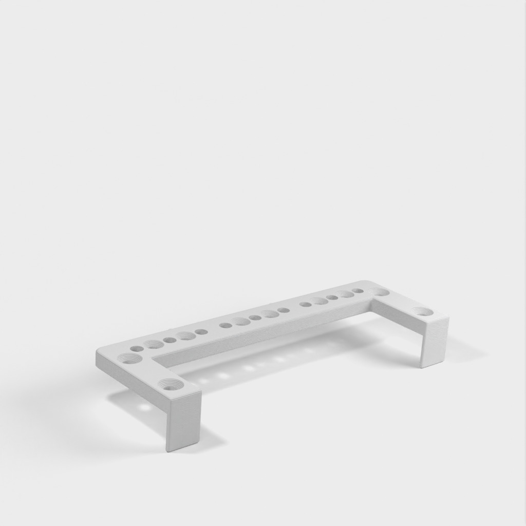 3U teline Ikean puutepöydälle
